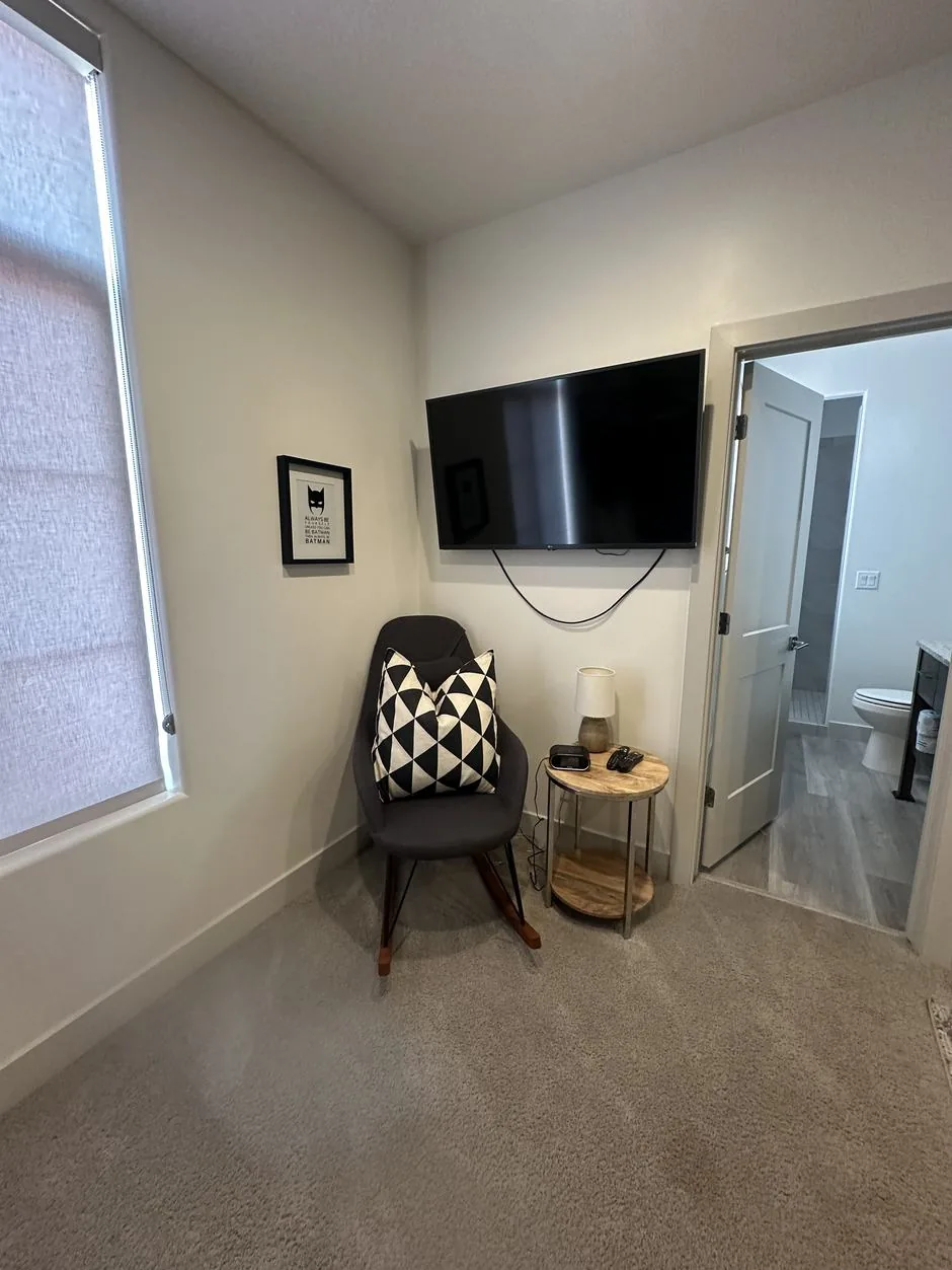 Bunk Room, before the refresh, view 2 of 3